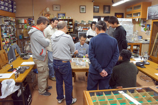 tyingschool-01.jpg